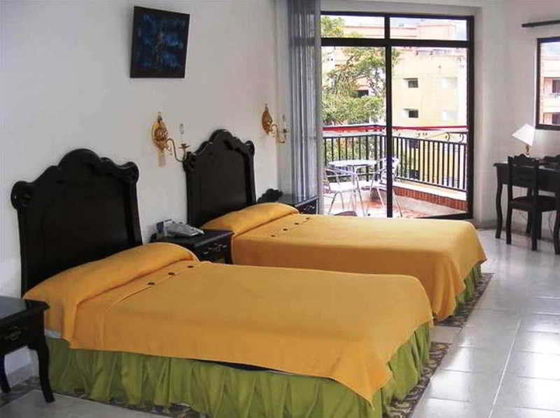 Casa Morales Hotel Internacional Y Centro De Convenciones Ibagué Екстериор снимка