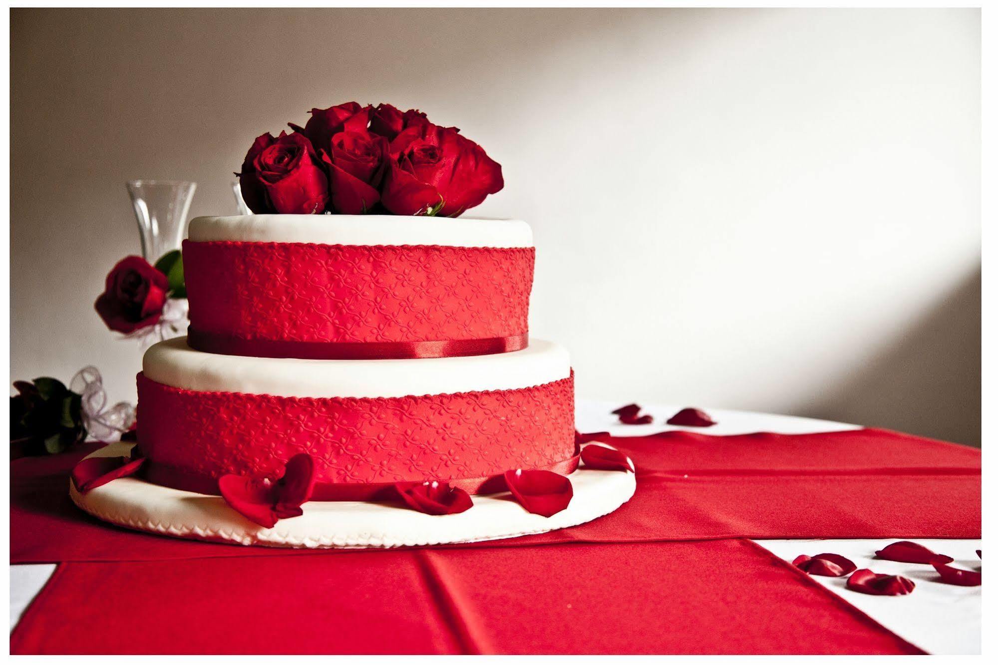 Casa Morales Hotel Internacional Y Centro De Convenciones Ibagué Екстериор снимка A wedding cake